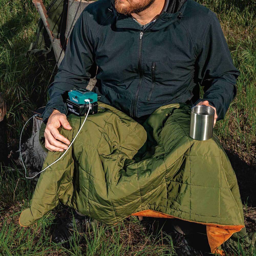 Makita ADCB200B Outdoor Adventure 18V LXT Heated Blanket, Blanket Only - 16