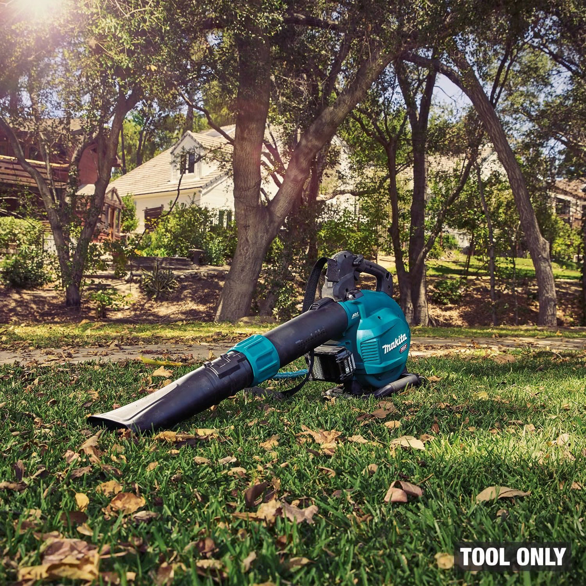 Makita GBU03ZV 40V max XGT Brushless Blower with Vacuum Attachment Tool Only - 11