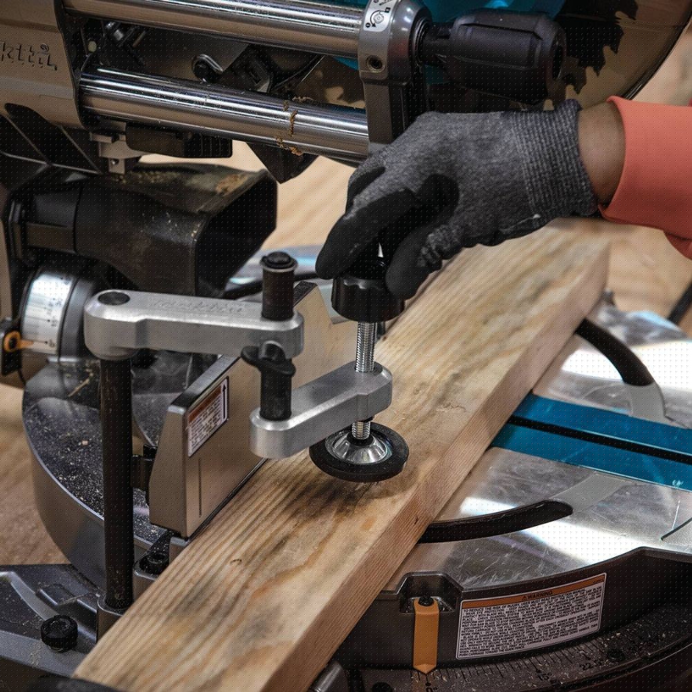 Makita GSL03M1 40V max XGT 10" Compound Miter Saw Kit - 12