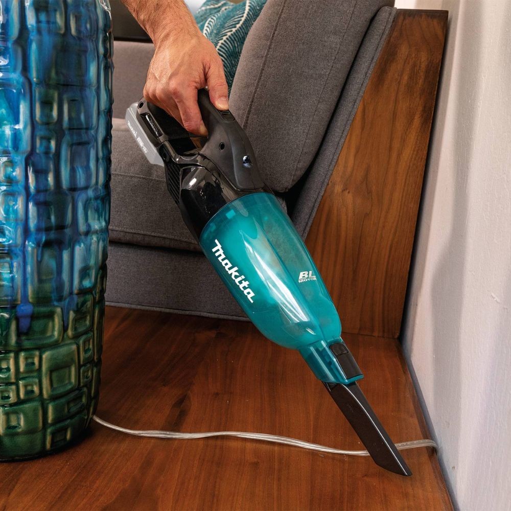Makita XLC08ZB 18V LXT Lithium-ion Compact Brushless Cordless Vacuum, Trigger w/ Lock (Tool Only) - 18