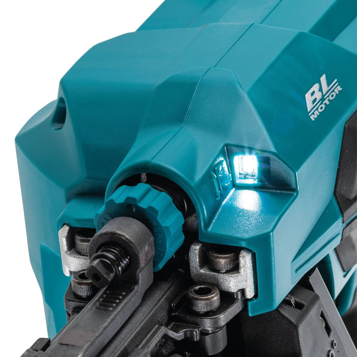 Makita XNB03Z 18V LXT Cordless 21 Degree Full Round Head 3-1/2" Framing Nailer (Tool Only) - 4