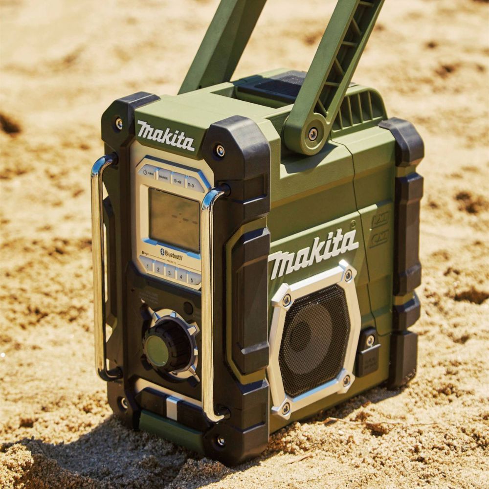 Makita ADRM06 Outdoor Adventure 18V LXT Bluetooth Radio - 7