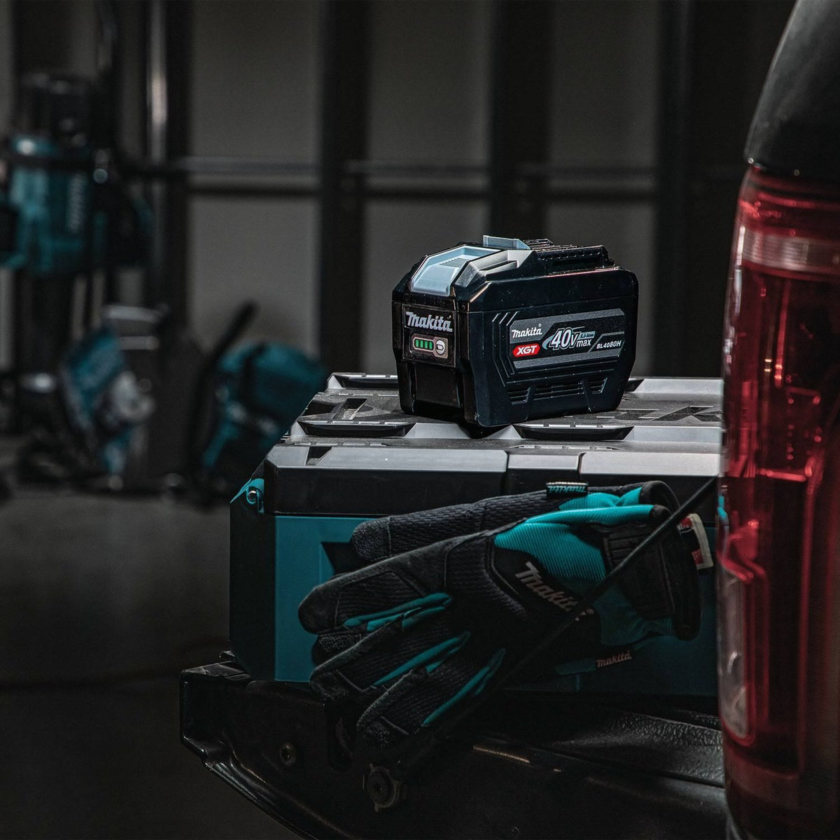 Makita BL4080H 40V Max XGT 8.0Ah High Power Lithium-Ion Battery - 8