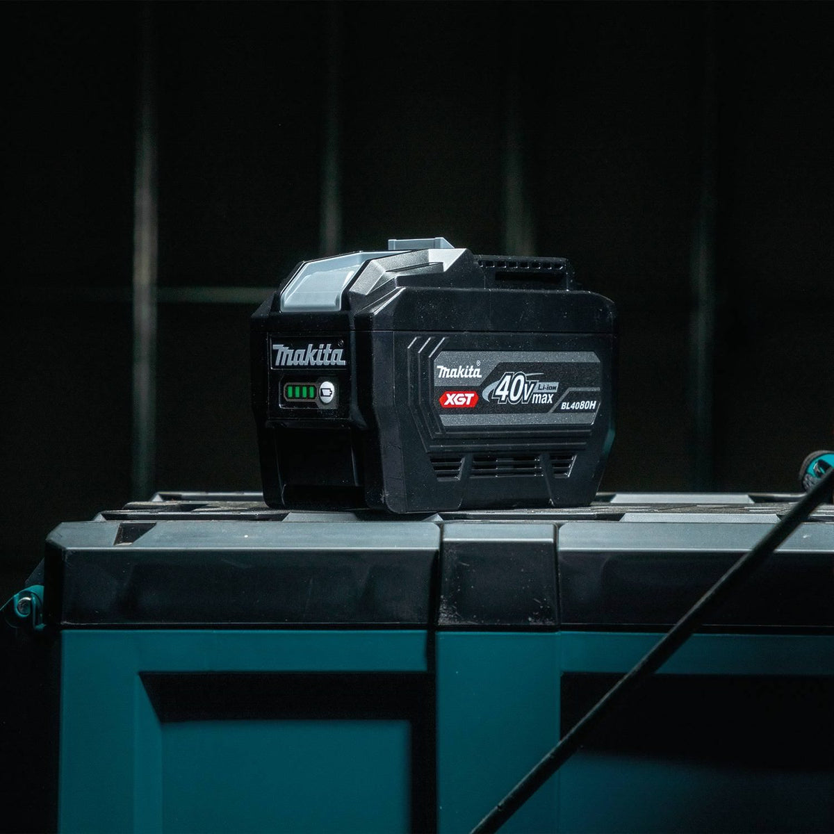Makita BL4080H 40V Max XGT 8.0Ah High Power Lithium-Ion Battery - 9