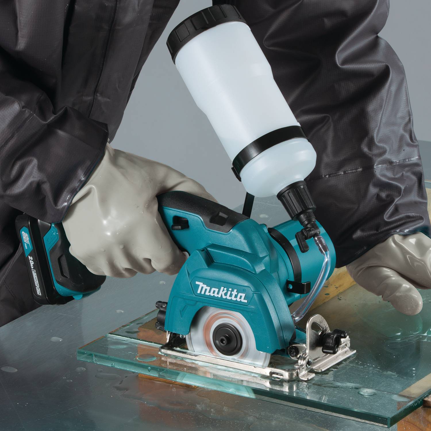 Makita CC02R1 12V Max CXT 3-3/8" Tile and Glass Saw Kit - 3