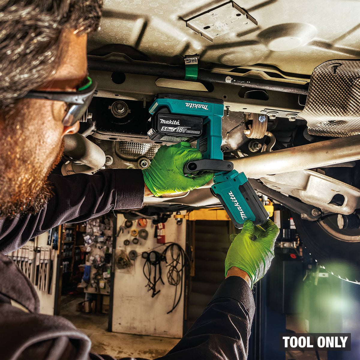 Makita DML819 18V LXT Lithium-Ion LED Magnetic Work Light with Magnetic Base and Swivel Head Light Only - 8