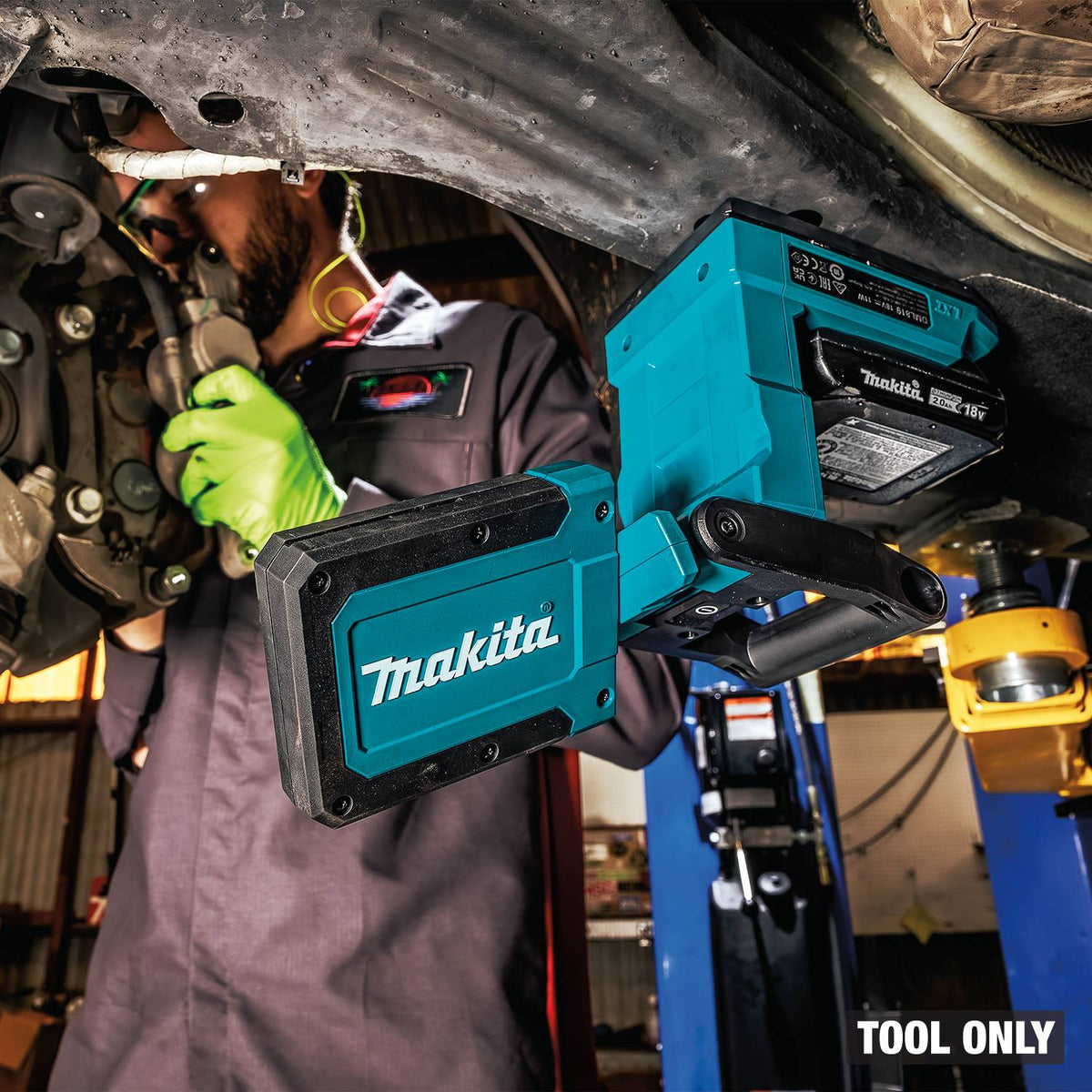 Makita DML819 18V LXT Lithium-Ion LED Magnetic Work Light with Magnetic Base and Swivel Head Light Only - 10