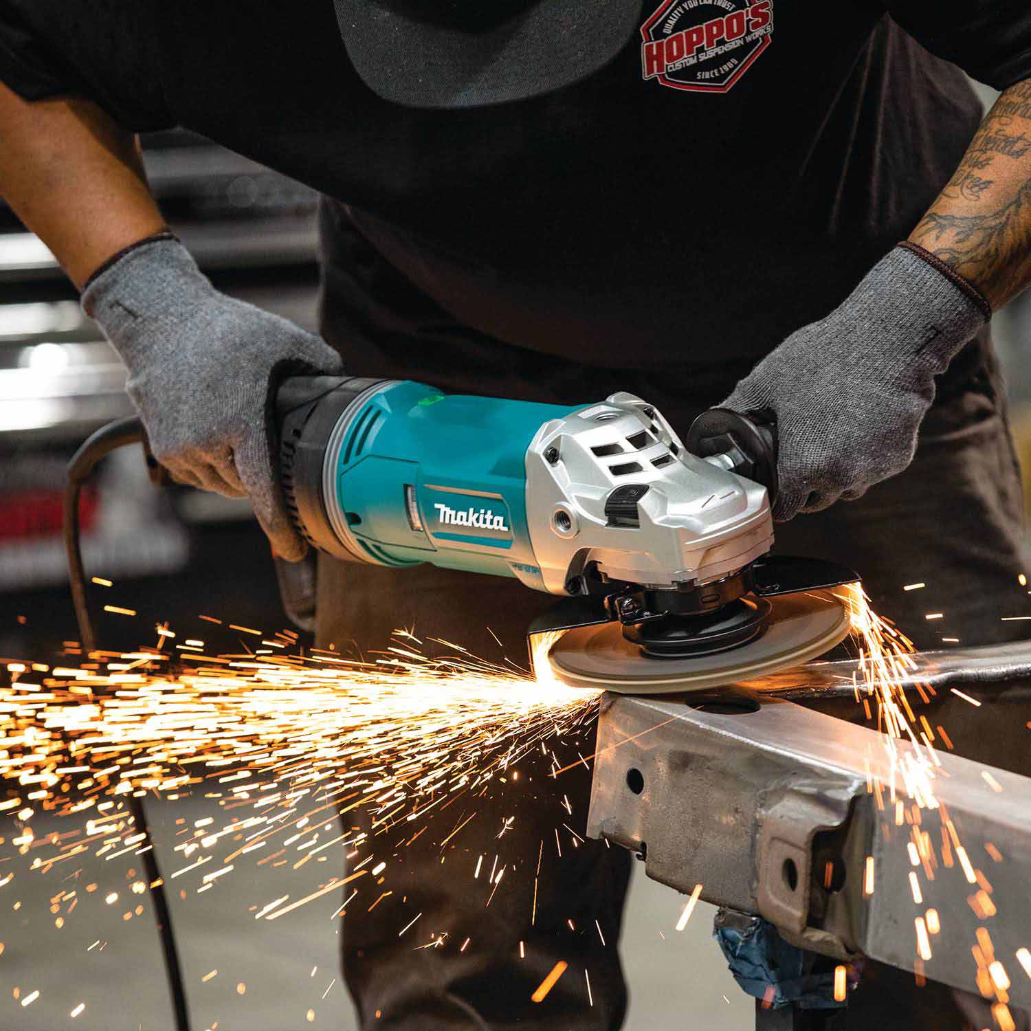 Makita GA7070X1 7" Angle Grinder, with AFT® and Brake - 11