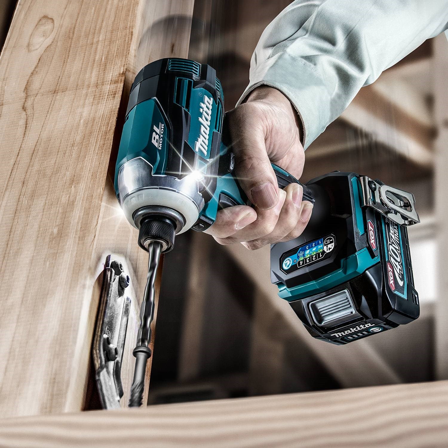 Makita GDT01D 40V max XGT® 4-Speed Impact Driver Kit (2.5Ah) - 13