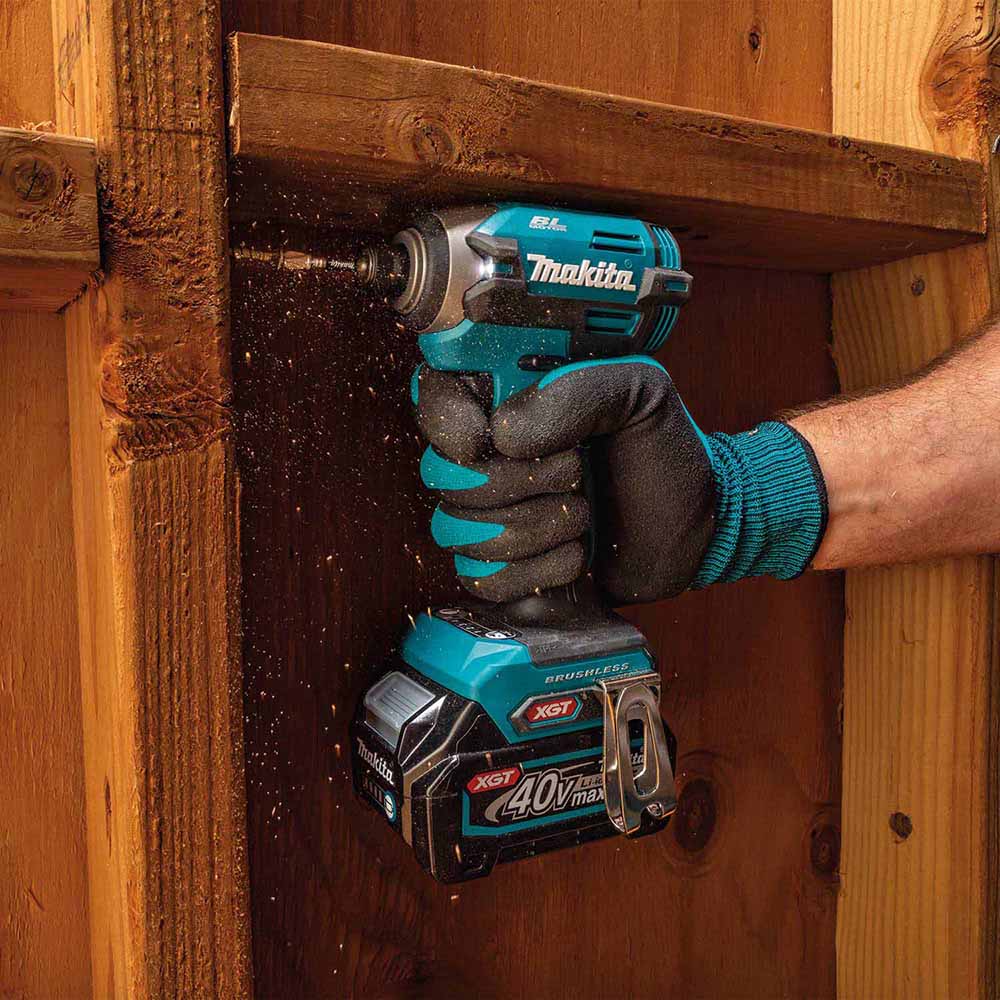 Makita GDT02D 40V max XGT Brushless Cordless 4-Speed Impact Driver Kit (2.5Ah) - 10