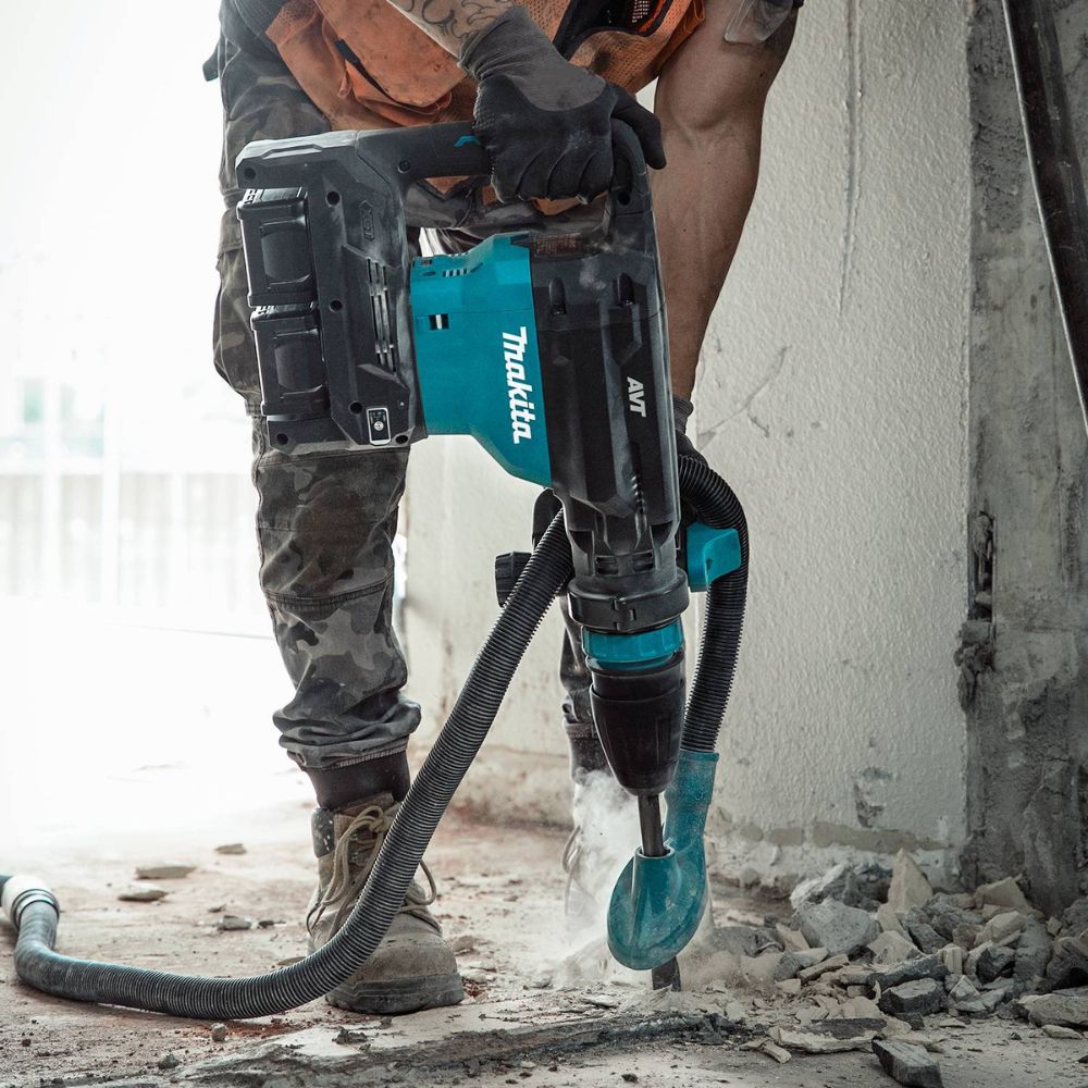 Makita GMH02PM 80V max (40V max X2) XGT Brushless 28 lb. AVT Demolition Hammer Kit, accepts SDS-MAX bits, dual port charger, AWS Capable, case (4.0Ah) - 24