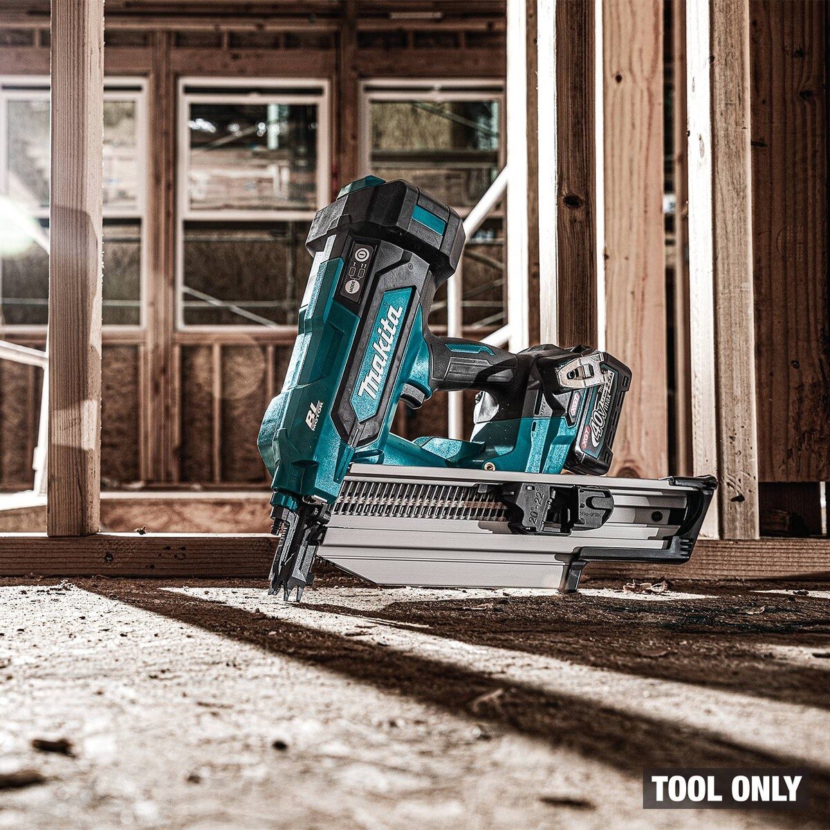 Makita GNB02Z 40V Max XGT Brushless Cordless 21 Degree Full Round Head 3-1/2" Framing Nailer (Tool Only) - 12
