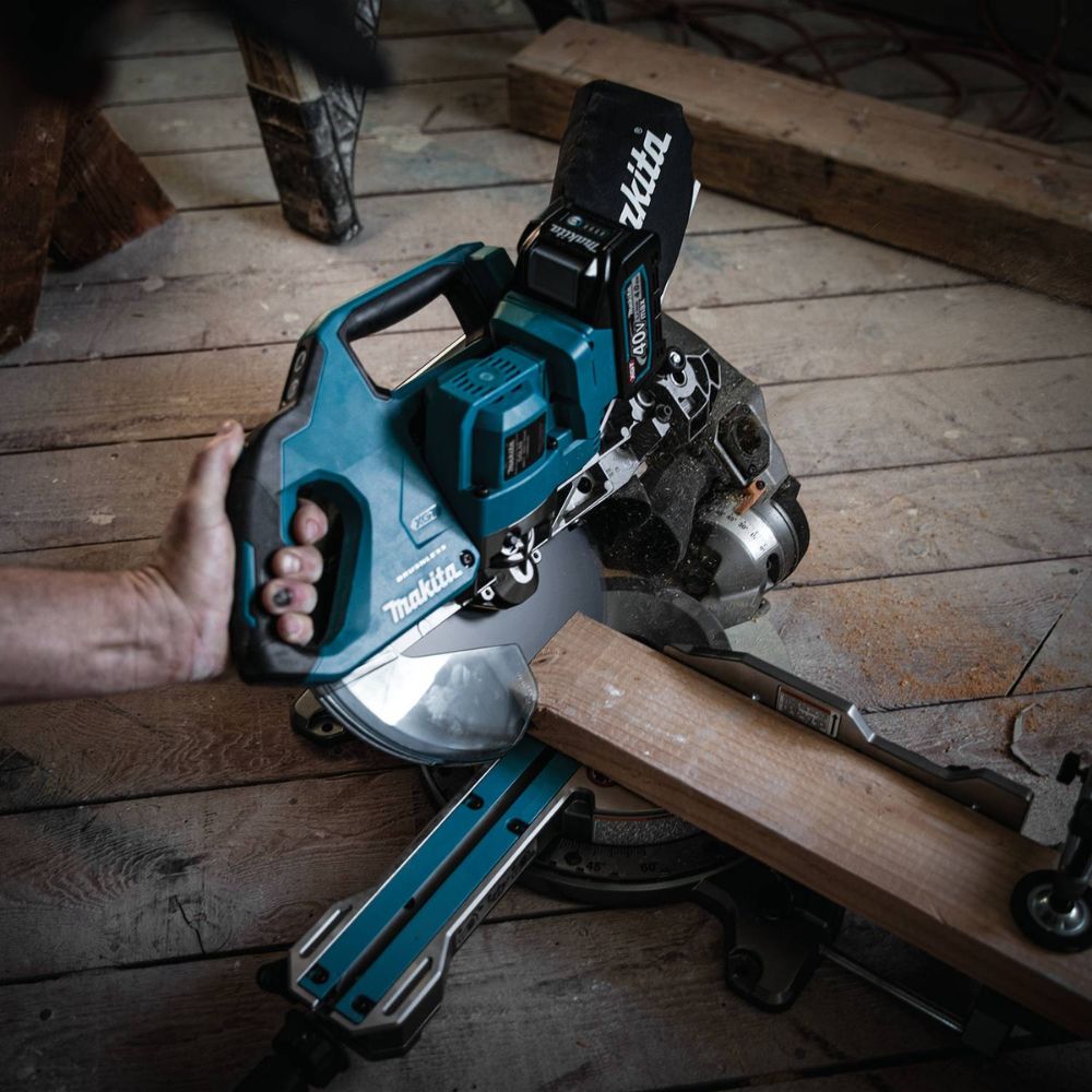 Makita GSL02M1 40V max XGT Brushless Cordless 8-1/2" Dual-Bevel Sliding Compound Miter Saw Kit, AWS Capable, with one battery (4.0Ah) - 13