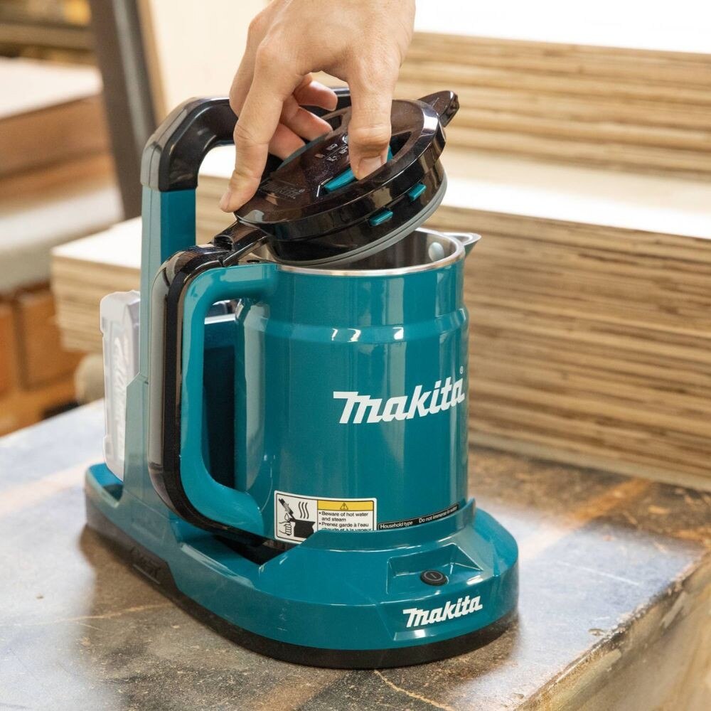 Makita GTK01Z 40V max XGT Hot Water Kettle, Tool Only - 17