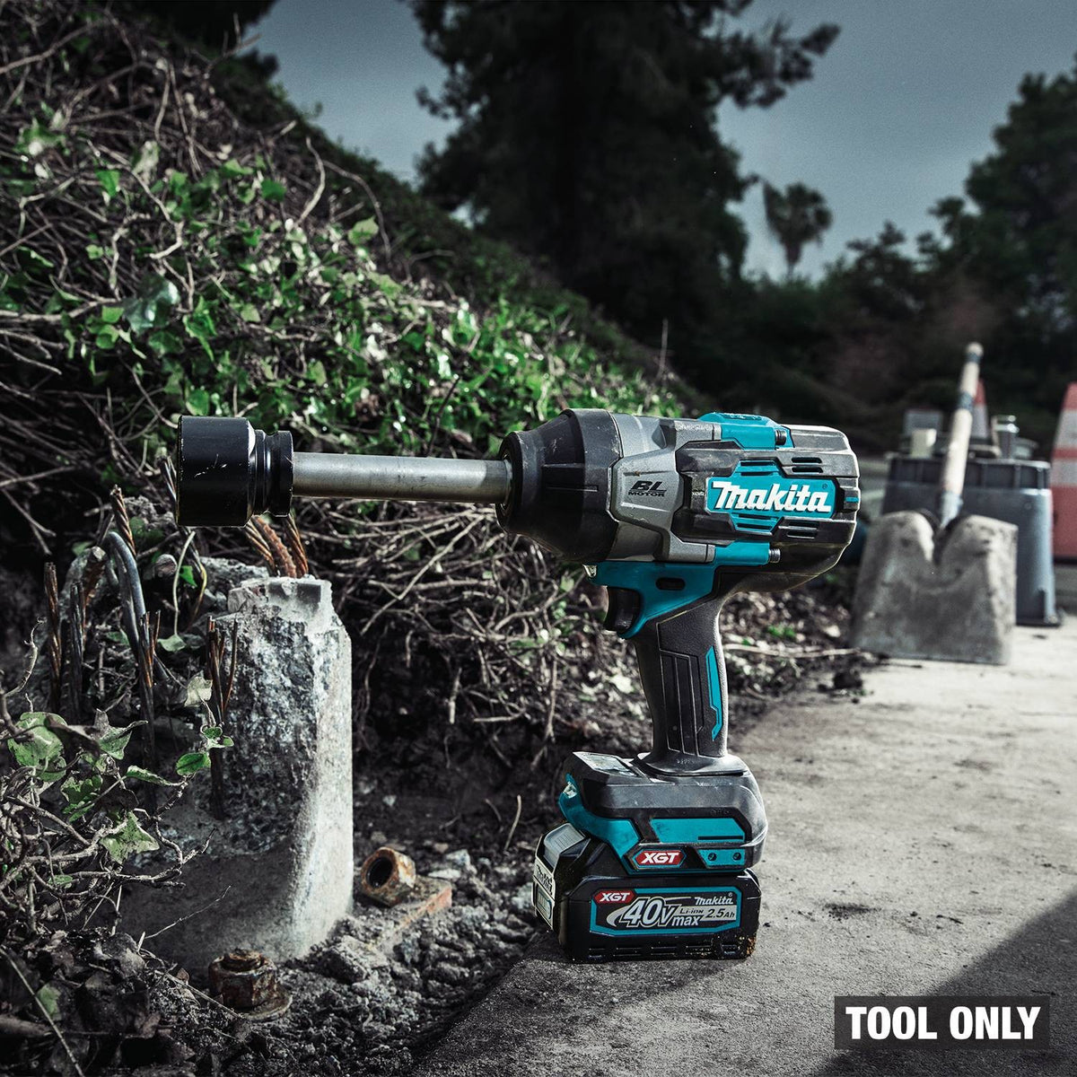 Makita GWT11Z 40V Max XGT Brushless Cordless  3/4" Sq. Drive Extended Anvil Impact Wrench Tool Only - 15