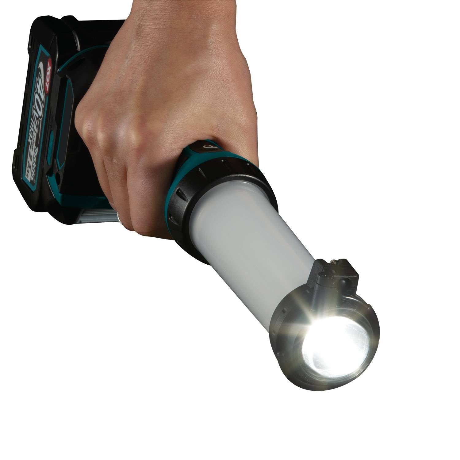 Makita ML002G 40V max XGT® L.E.D. Lantern/Flashlight, Flashlight Only - 7