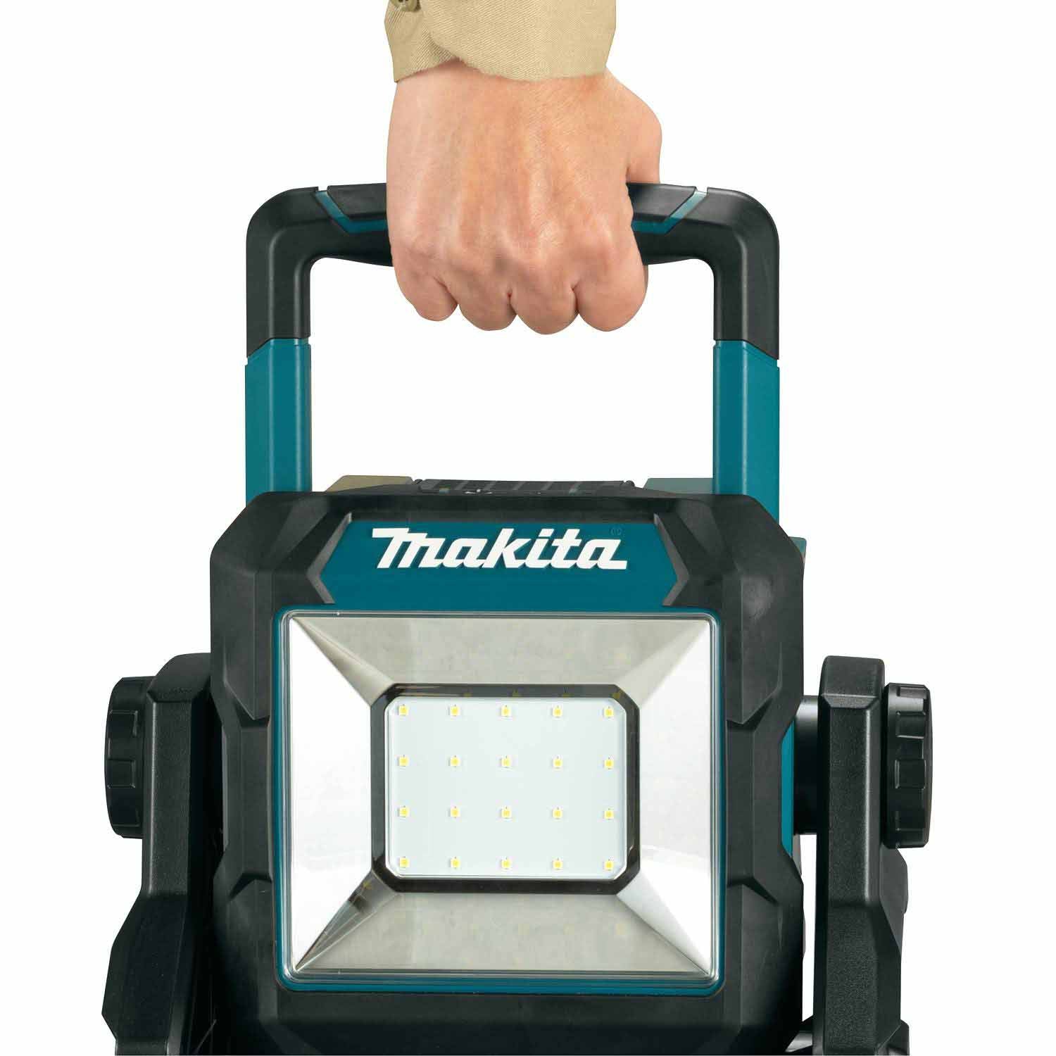 Makita ML003G 40V max XGT® Cordless L.E.D. Work Light, Light Only - 6