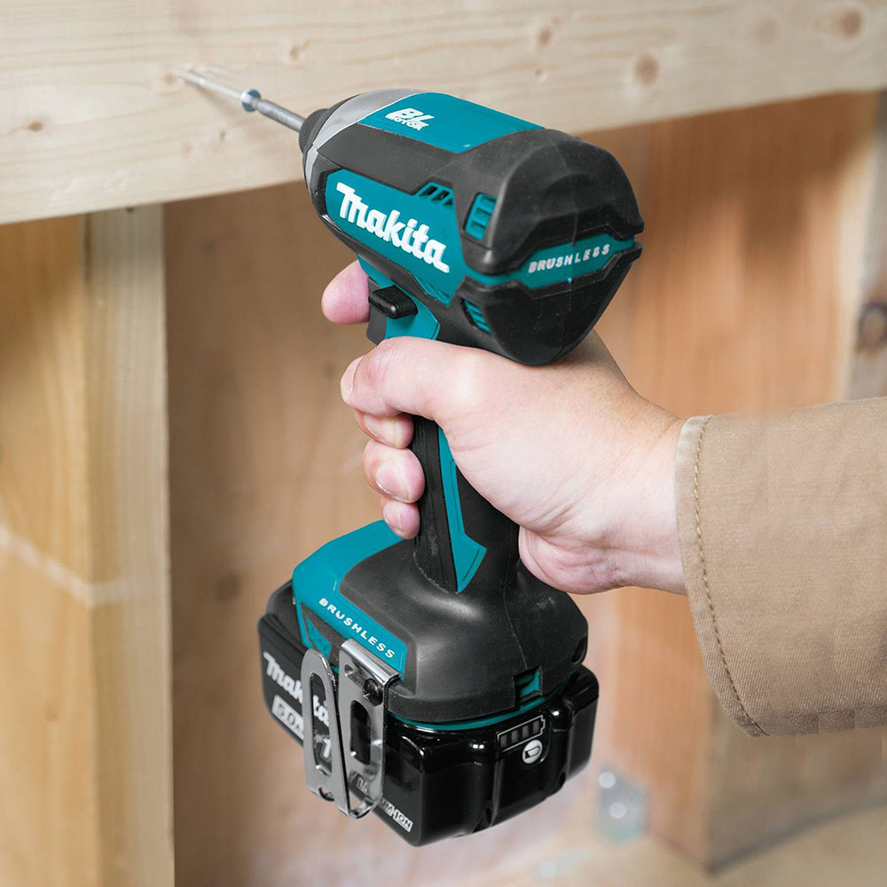 Makita XDT13T 18V LXT Brushless Cordless Impact Driver Kit 5.0Ah - 9