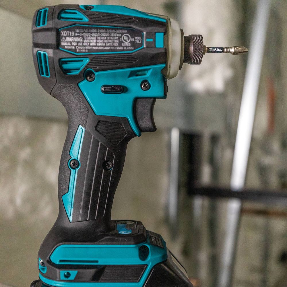 Makita XDT19R 18V LXT Lithium-Ion Compact Brushless Cordless Quick-Shift Mode 4-Speed Impact Driver Kit (2.0Ah) - 6