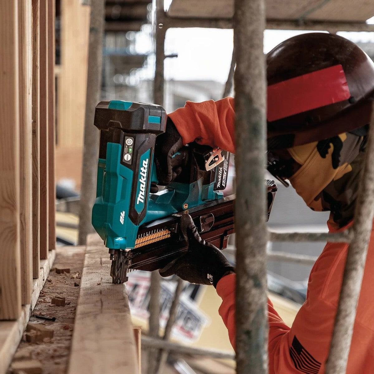 Makita XNB03M1 18V LXT Lithium-Ion Brushless Cordless 21" Full Round Head 3-1/2" Framing Nailer Kit (4.0Ah) - 5