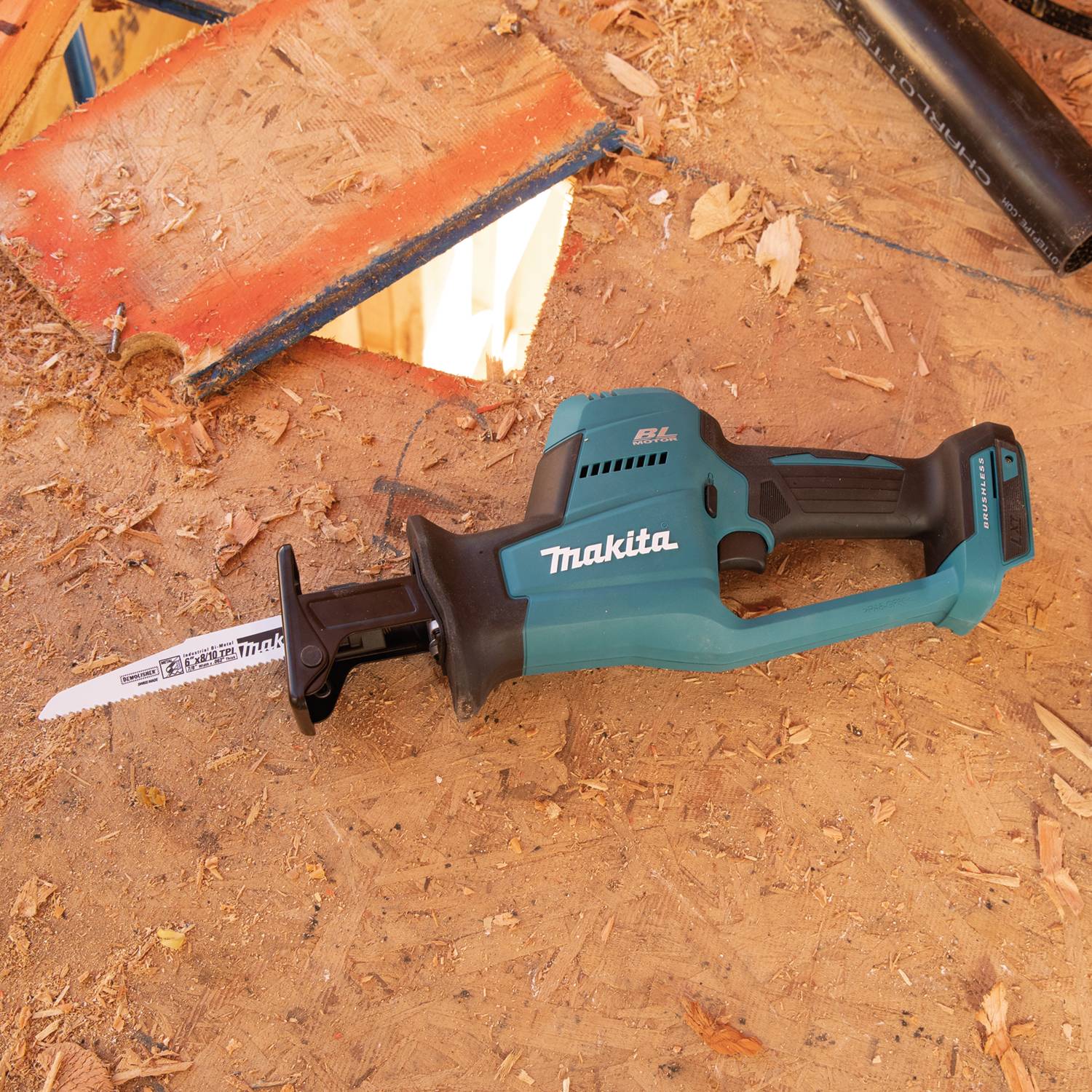 Makita XRJ08Z 18V LXT Lithium-Ion Brushless Cordless Compact One-Handed Recipro Saw, Tool Only - 12